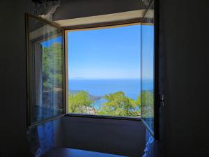 Gallery image of da Anna Maria Marsico in Isola del Giglio +6 photos