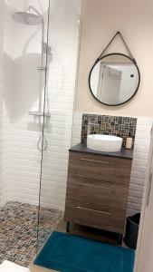 Koupelna v ubytování Bel appartement dans Villa avec piscine en Corse du Sud