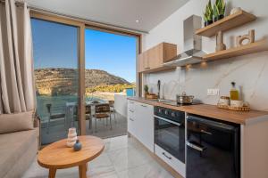 Foto dalla galleria di La MER 2 suite a Mátala