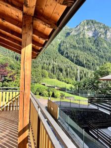 Balkón nebo terasa v ubytování Baitèl - Tra il cielo e le Alpi