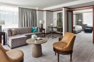Posezení v ubytování The Ritz-Carlton Georgetown, Washington, D.C.