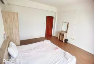 Fotografie z fotogalerie ubytování 115 Townhouse v destinaci Ban Khlong Krang + 37 fotografií