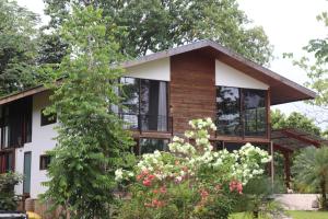 Fotografie z fotogalerie ubytování Birding Corcovado Eco Lodge v destinaci Puerto Jiménez