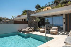 Bazén v ubytovaní Happy Cretan Suites alebo v jeho blízkosti