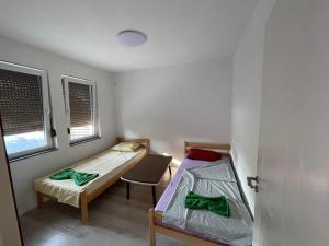 Postel nebo postele na pokoji v ubytování Rock Hostel
