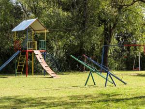 Ο χώρος παιχνιδιού για παιδιά στο Howard Johnson Hotel & Spa Villa General Belgrano