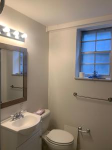 Et badeværelse på Relaxing Retreat