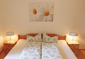 Postel nebo postele na pokoji v ubytování Pension Stoi budget guesthouse