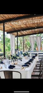 Restaurace v ubytování Serene Place Guest House & Conference Venue AFFORDABLE LUXURY WITH BACKUP POWER