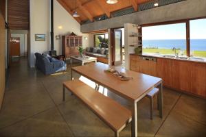 Gallery image of The Pah - Stay Waiheke in Onetangi