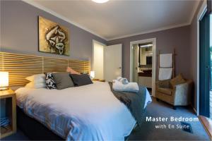 Gambar di galeri bagi Fernbrook - Luxurious country retreat di Cockatoo