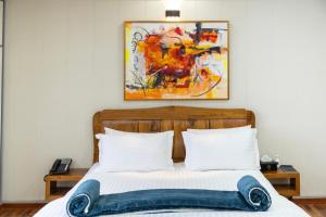 Dirleh Hotel客房内的一张或多张床位