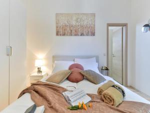 Postel nebo postele na pokoji v ubytování Vila Ines near nature park Vrana