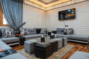 Dirleh Hotel的休息区
