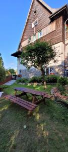 Zahrada ubytování Stylowy apartament na Ptasiej Górze