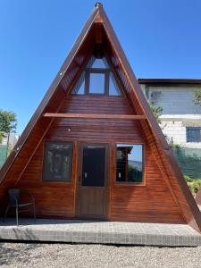 Galeriebild der Unterkunft CABANĀ TIP A LA 300 m De CASTEL in Hunedoara + 17 Fotos