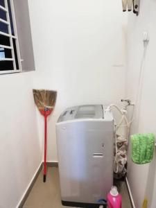 Kép Bukit Jalil City of Green Condominium 温馨小型舒服住所适合一家4口 szállásáról Seri Kembanganban a galériában