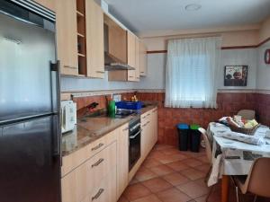 Kuchyň nebo kuchyňský kout v ubytování Casa da Xesteira-Merexo-Muxía-Costa da Morte