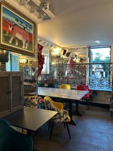 SAFARI HOUSE - Wisła tesisinde bir restoran veya yemek mekanı