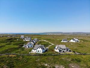 14 Leitirshask, Ballyconneely tesisinin kuş bakışı görünümü