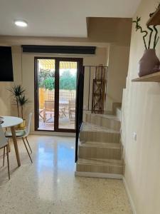 Φωτογραφία από το άλμπουμ του Modern apartment in Valencia, Port Saplaya, by the sea σε Port Saplaya