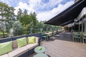 Balkón nebo terasa v ubytování Amrâth Airport Hotel Rotterdam