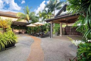 Gallery image of 6BR Laguna Bangtao Seaside Swimming Pool Villa in Phuket Town