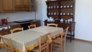 Imagem da galeria de BELLAVISTA - Appartamenti sul Lago di Scanno em Scanno mais 59 fotografias