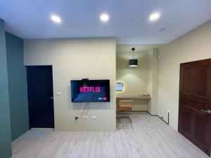 TV a/nebo společenská místnost v ubytování 綿村民宿