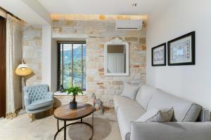 Posedenie v ubytovaní Agorastos Suites