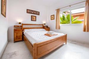 Postel nebo postele na pokoji v ubytování Villa Royal Sunset + 22 fotografií