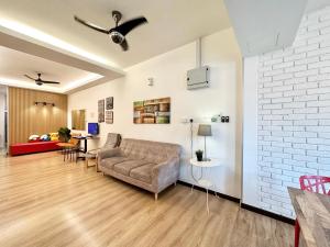 Χώρος καθιστικού στο H&H 1 Guest House