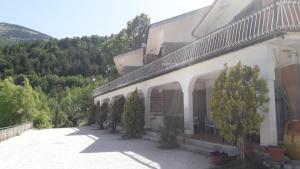 Imagem da galeria de BELLAVISTA - Appartamenti sul Lago di Scanno em Scanno