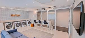 TV i/ili multimedijalni sistem u objektu Flat Pleasure