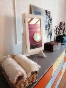 Ένα ή περισσότερα κρεβάτια σε δωμάτιο στο LE CERISIER +31 φωτογραφίες