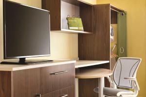 TV a/nebo společenská místnost v ubytování Home2 Suites By Hilton Columbus Dublin