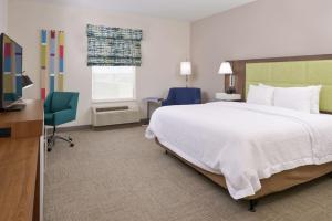Postel nebo postele na pokoji v ubytování Hampton Inn and Suites Port Aransas