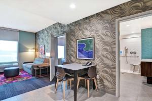 Postel nebo postele na pokoji v ubytování Home2 Suites By Hilton McKinney
