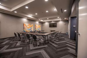 Konferenční prostory v ubytování Tru By Hilton Allen Dallas, Tx