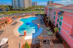 an overhead view of a swimming pool at a hotel at Hampton Inn & Suites Destin in Destin