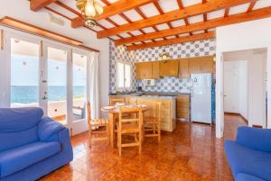 Kuchnia lub aneks kuchenny w obiekcie Voramar Waterfront