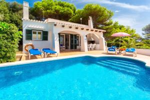 Πισίνα στο ή κοντά στο Villa Binibety