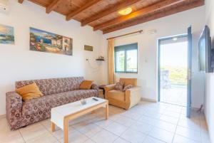 Posezení v ubytování Andreas Beach Villa