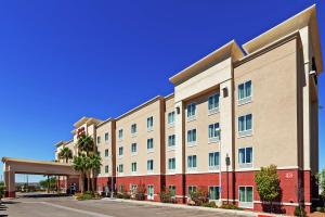 a rendering of the front of a hotel at Hampton Inn & Suites El Paso West in El Paso