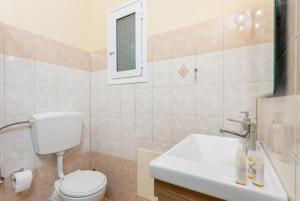 Kúpeľňa v ubytovaní Villa Russa Alexandros