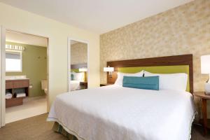 Postel nebo postele na pokoji v ubytování Home2 Suites by Hilton Gillette + 15 fotografií