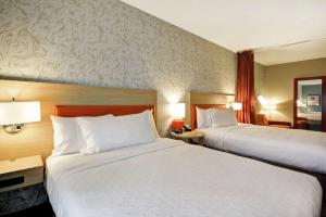 Home2 Suites At The Galleria客房内的一张或多张床位