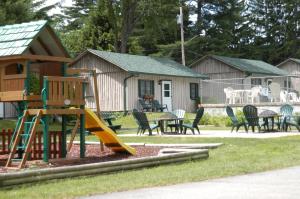 Gallery image of Lincoln Log Colony in Lake George