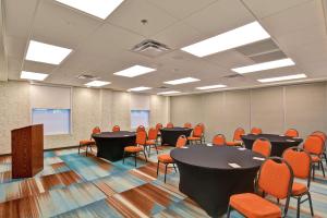 Konferenční prostory v ubytování Home2 Suites By Hilton Las Vegas Strip South + 30 fotografií
