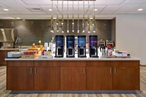 Home2 Suites by Hilton Las Vegas Convention Center - No Resort Fee的酒水